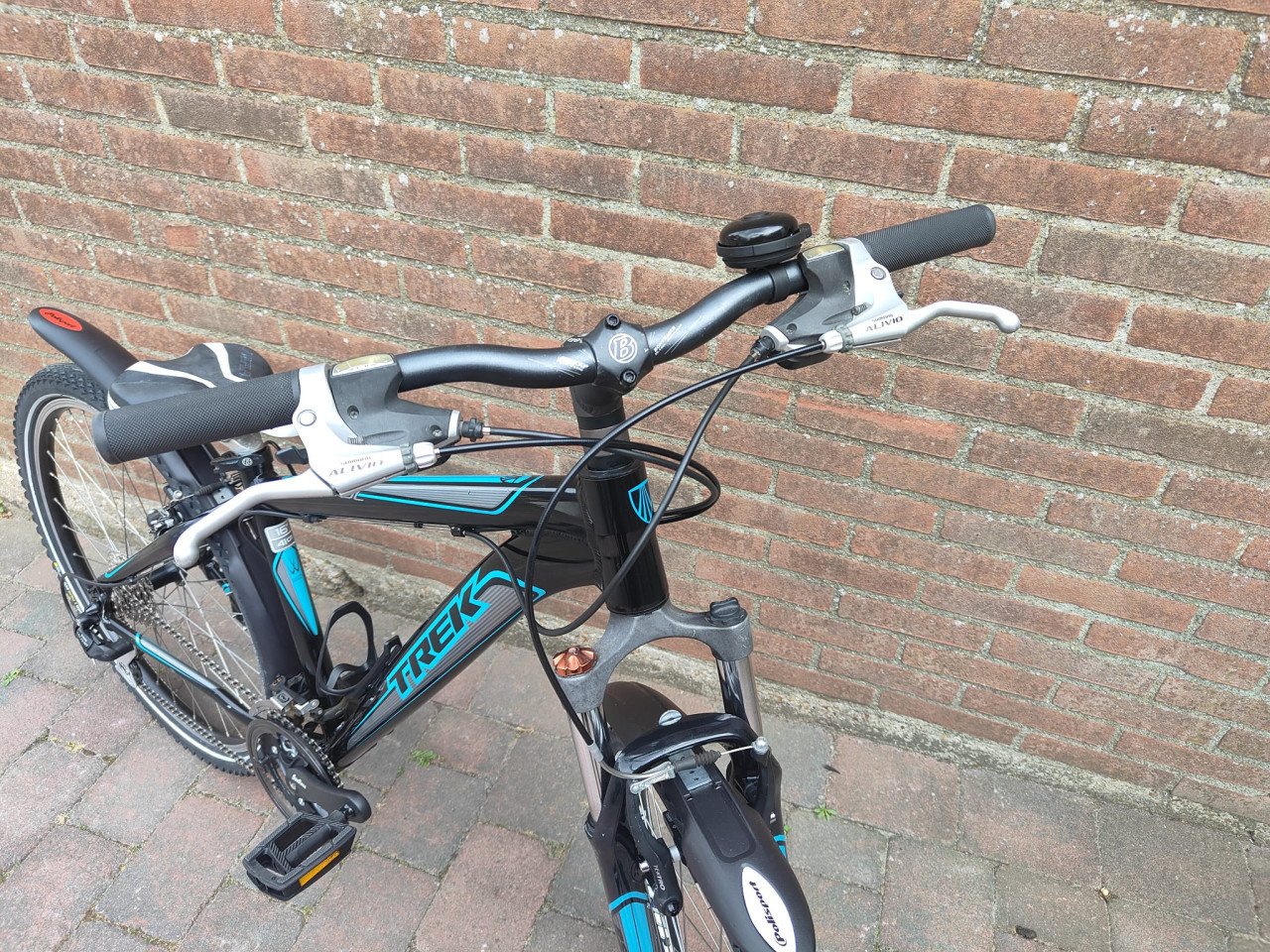 Trek Skye SL 26 inch mountainbike 24 versnellingen verende voorvork