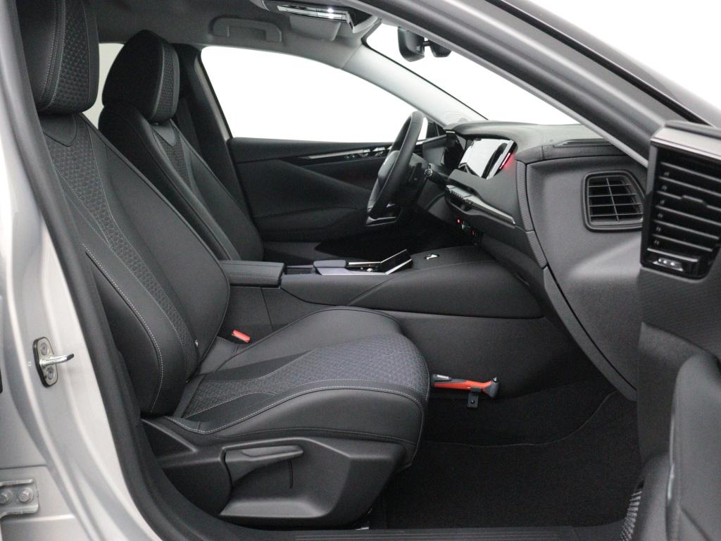 Ds Ds 4 130pk automaat trocadero | navigatie + head-up display | proximity 