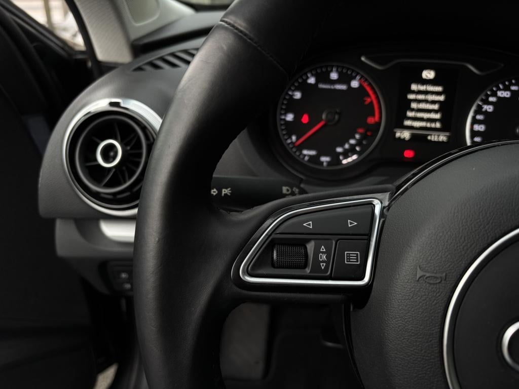 Audi A3 sportback s-tronic 1.4 tfsi ambiente pro line plus