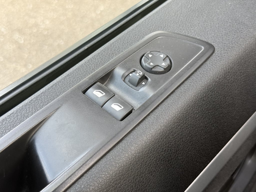 Toyota Proace worker 2.0 d-4d professional long dc | nl-auto | 2x schuifd. 