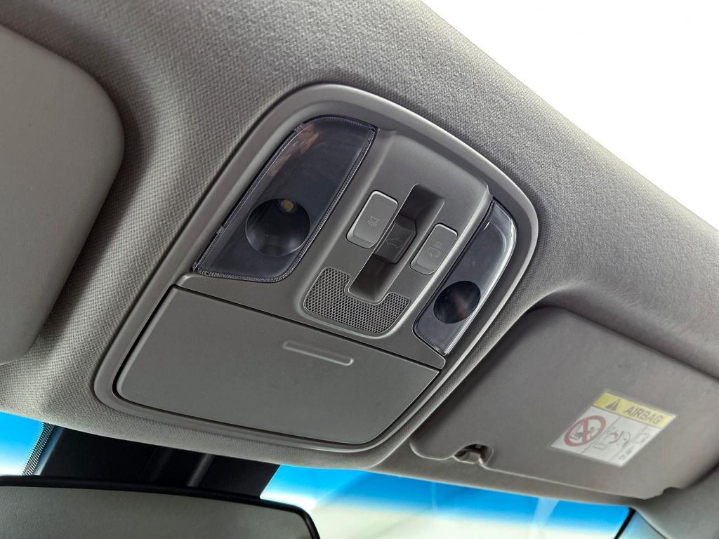 Kia Niro 1.6 gdi hybrid edition | trekhaak | stoel/stuurverwarming |