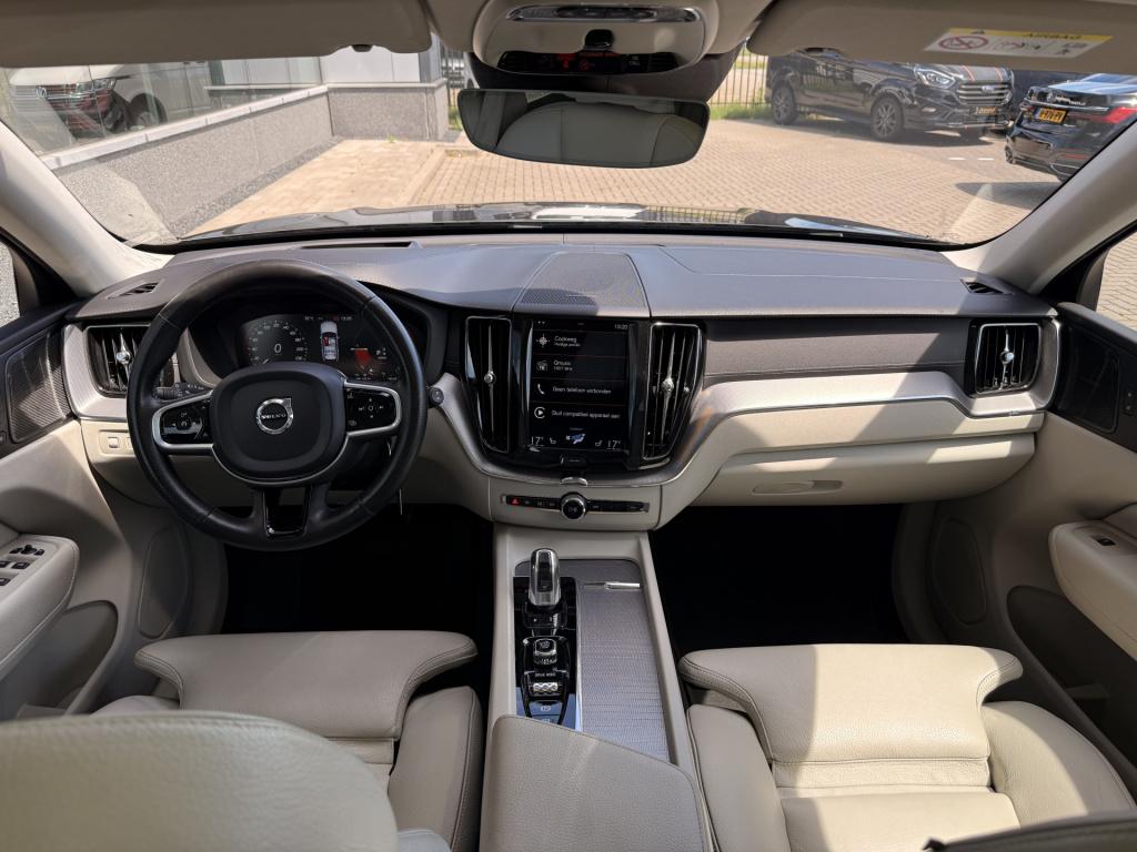 Volvo XC60 2.0 t8 twin engine awd inscription | harman kardon | pano. | ele