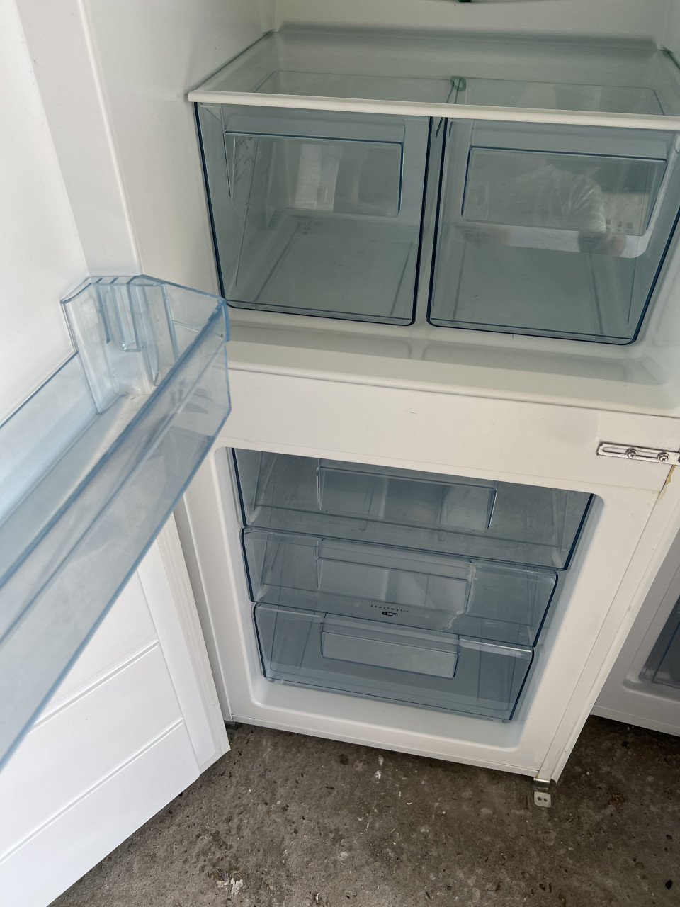 AEG inbouw koel-vriescombinatie koelkast met vriezer 180x55 cm. A+ klasse