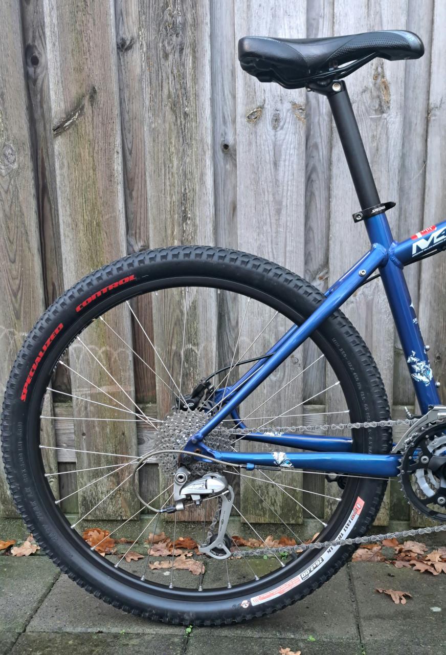 SPECIALIZED DAMES MTB