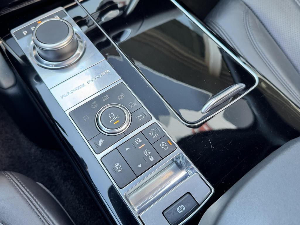 Land Rover Range Rover 3.0 tdv6 vogue