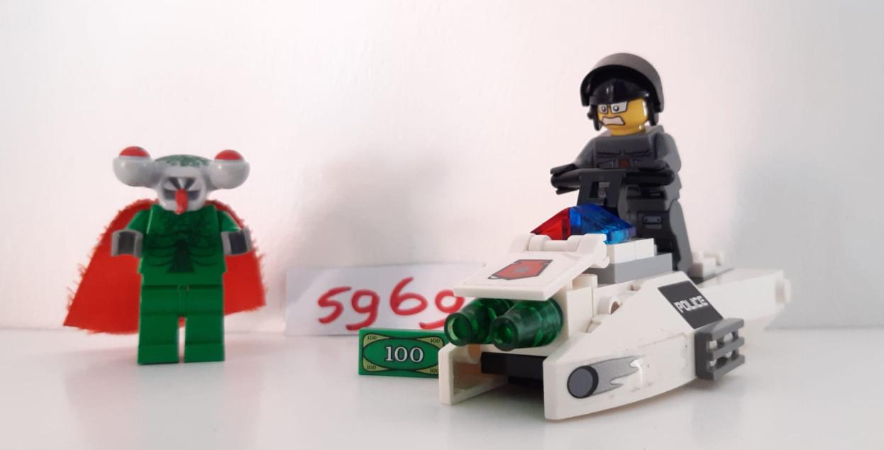 LEGO Space Police 5969: De ontsnapping van Squidman