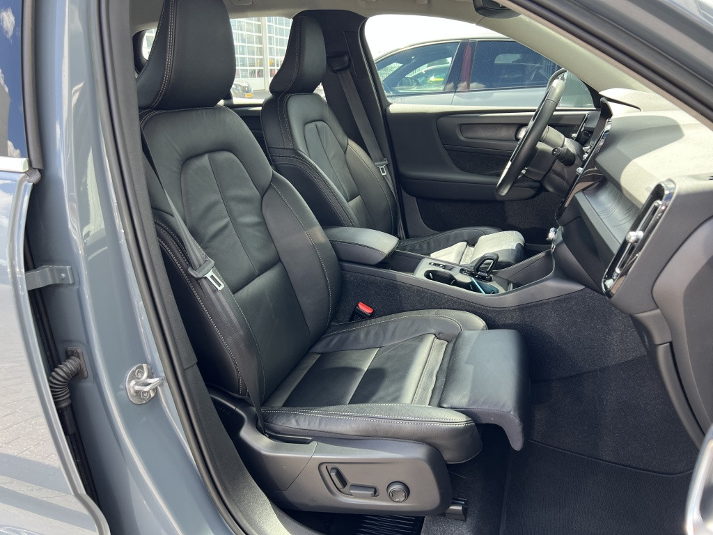 Volvo XC40 t4 211pk recharge plus bright| adap.cruise| leder| trekhaak| cam