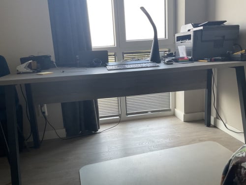 Bureau(tafel( en 2 kasten