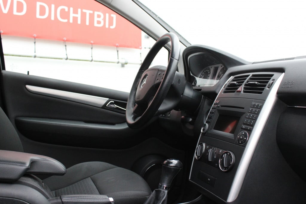 Mercedes-Benz B-Klasse 160 bluee. bns cl.