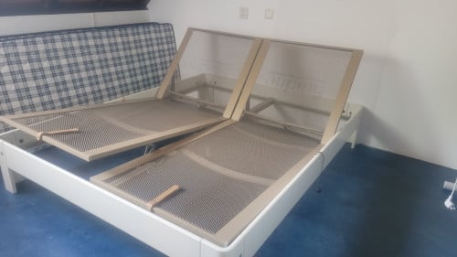 Gratis af te halen.  Auping  bed 160/200
