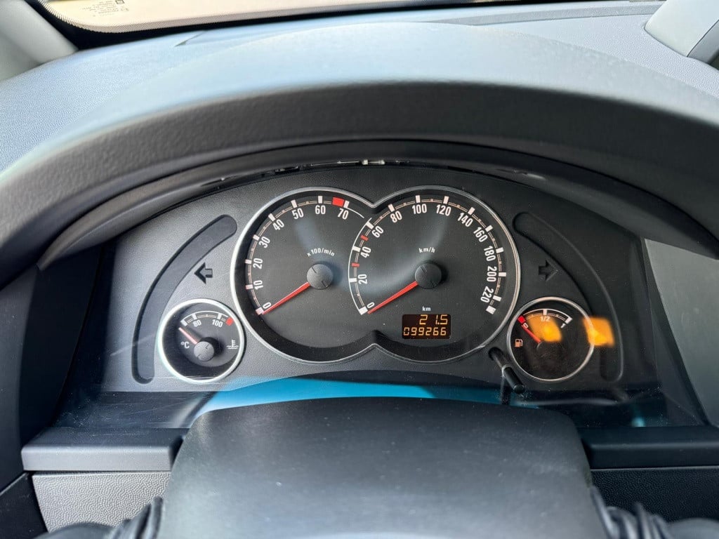 Opel Meriva 1.6-16v cosmo
