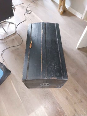 Dekenkist met aparte binnenkant ophaalprijs