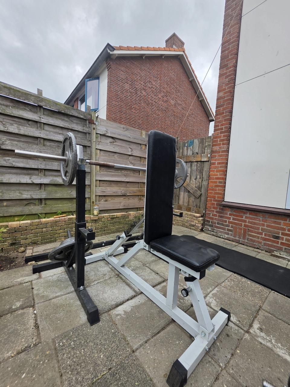 Home Gym Set – Halterbank, Squat Rack, 82,5 kg Gewichten & Dumbbells