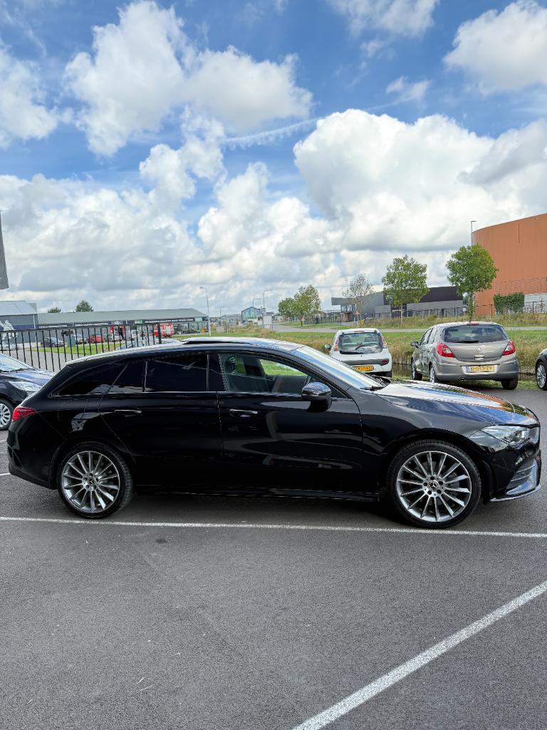 Mercedes-Benz Cla 250 e amg premium plus night - full option