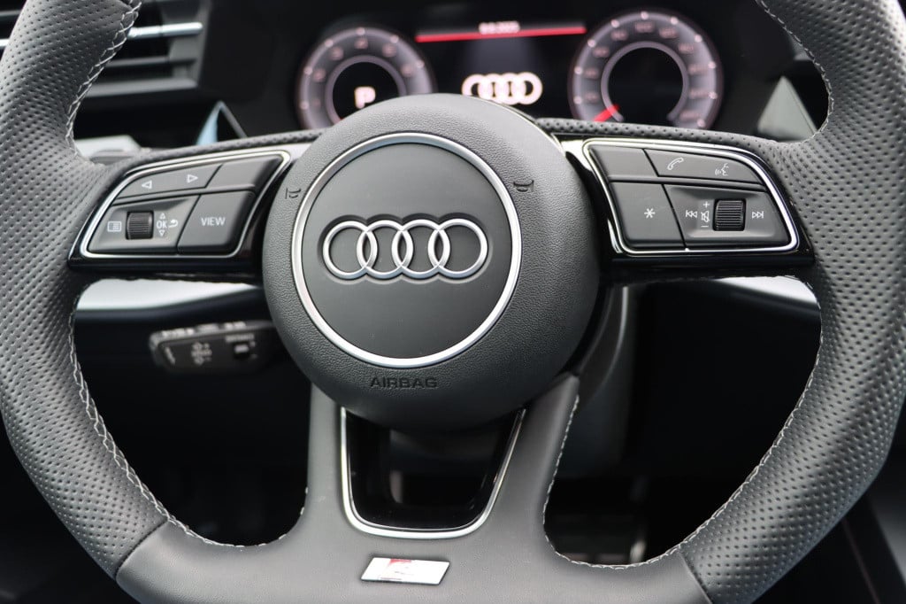 Audi A3 sportback 35 tfsi s edition 150pk s-tronic