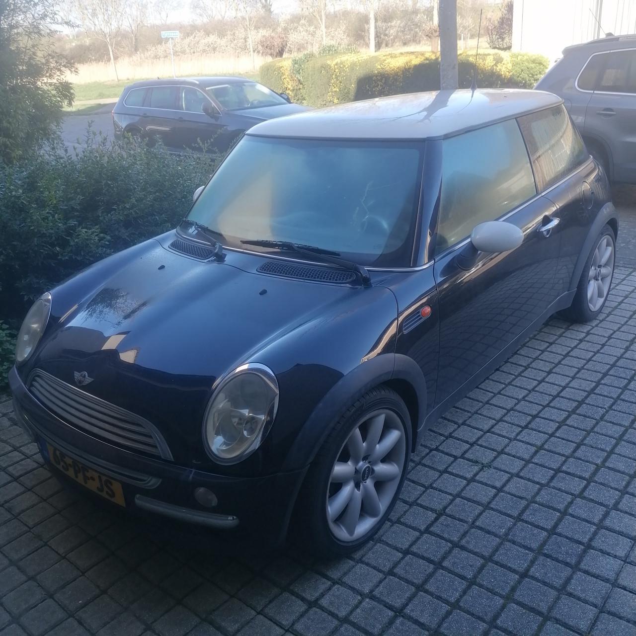 Mini cooper one