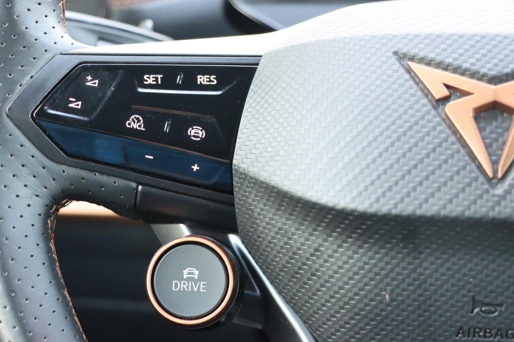 Cupra Born business 63 kwh 231pk | soh 98,8% |