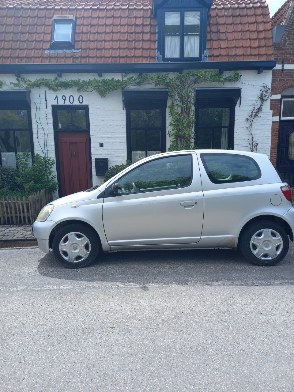 Toyota Yaris 1.3 16V  VVT-I