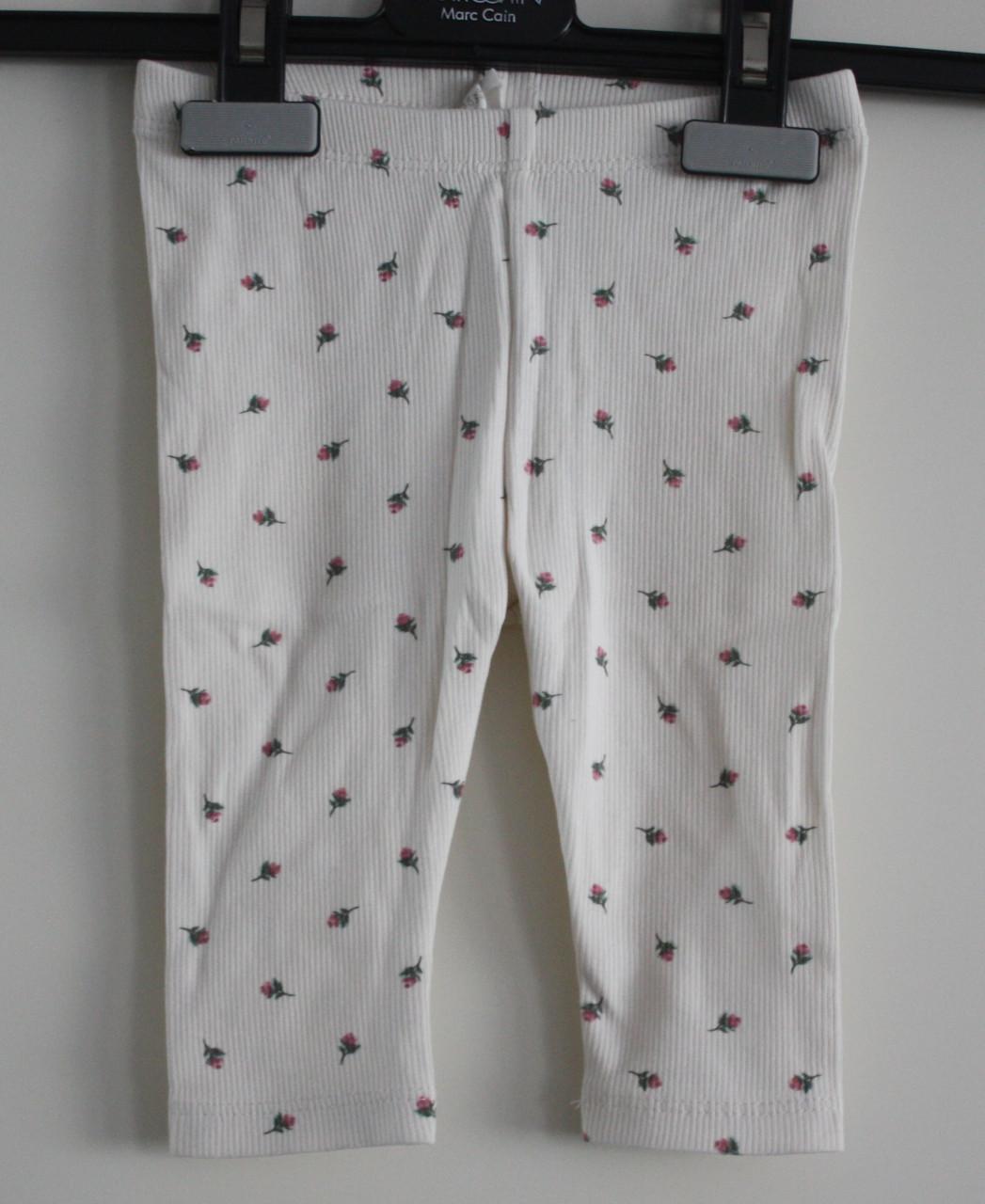 Witte legging met bloemen print maat 68