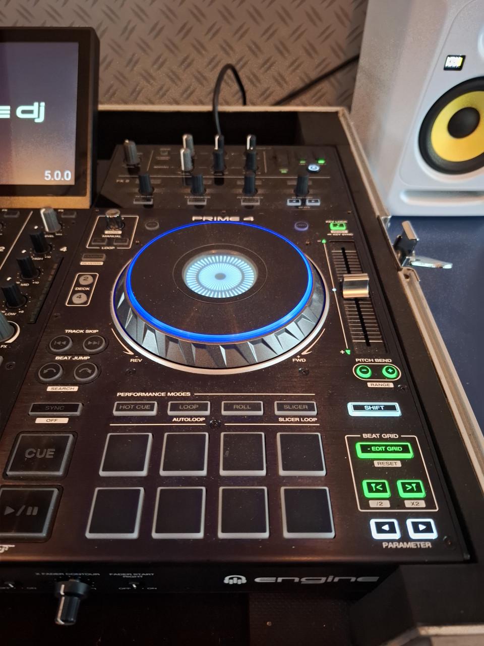 Denon Prime4