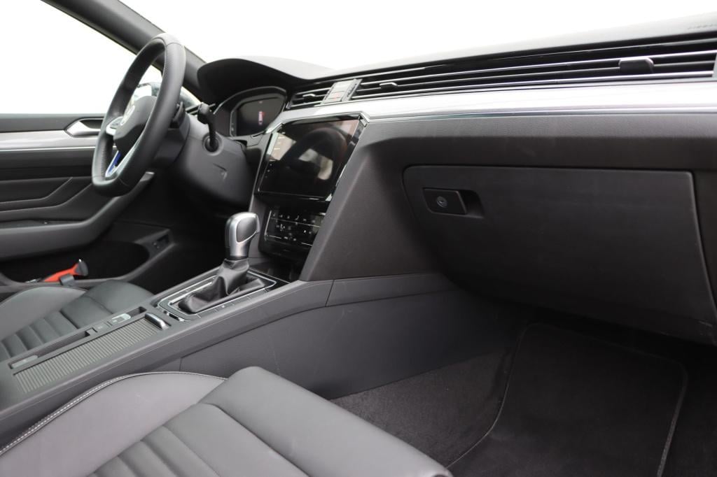 Volkswagen Passat variant 1.4 tsi phev gte business dsg 218pk