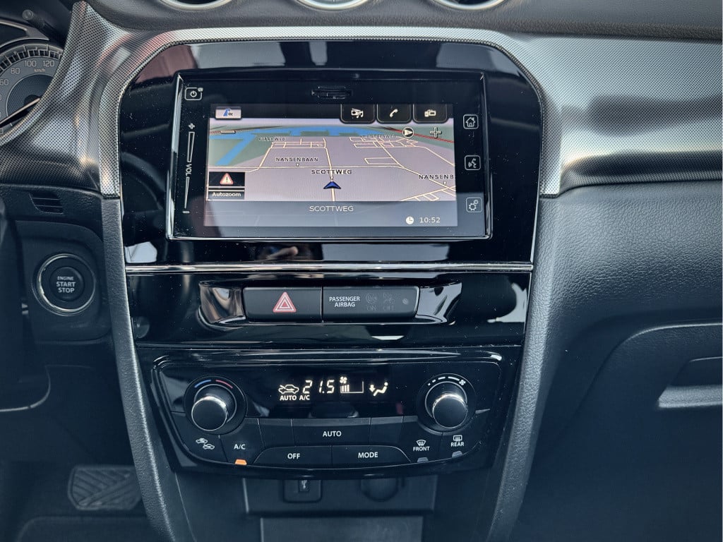 Suzuki Vitara 1.4 boosterjet stijl navi ecc cruise pano dak