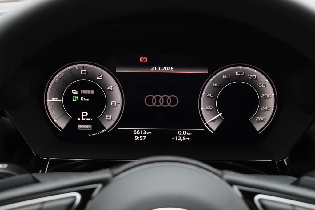 Audi A3 sportback 40 tfsi e advanced edition 204pk