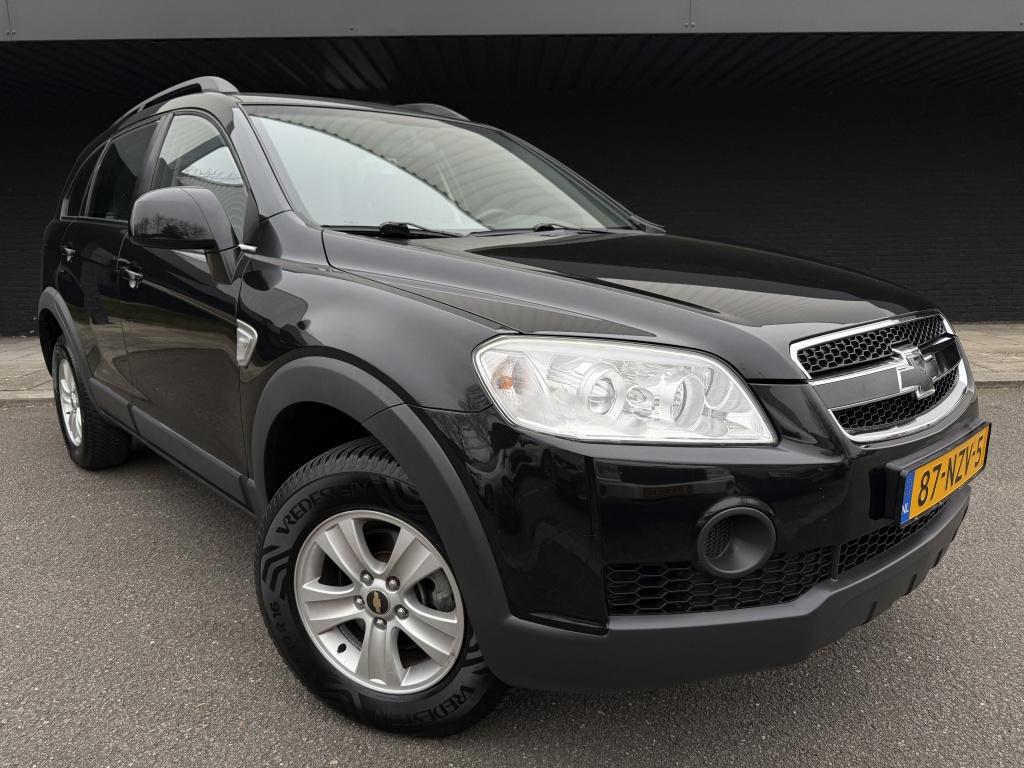 Chevrolet Captiva 2.4i shadow 2wd