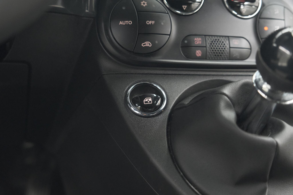 Fiat 500 1.0 hybrid dolcevita | panoramadak | apple carplay | parkeersensor