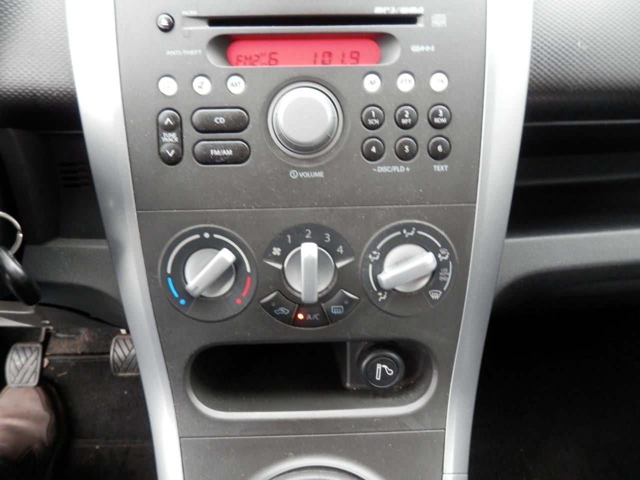 Auto Garant Biedt Aan: Opel Agila 1.2 Enjoy