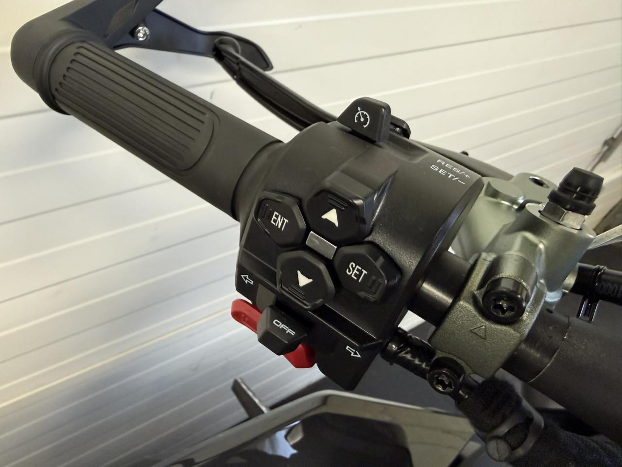 QJMotor SRK 921 | 127 pk | Naked | Op voorraad