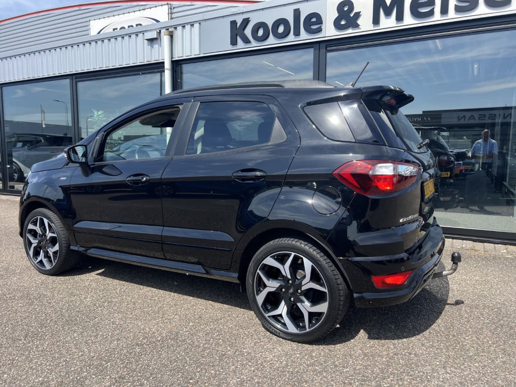 Ford Ecosport 1.0 ecoboost 125pk st-line black ,trekhaak , voorruitverwarmi