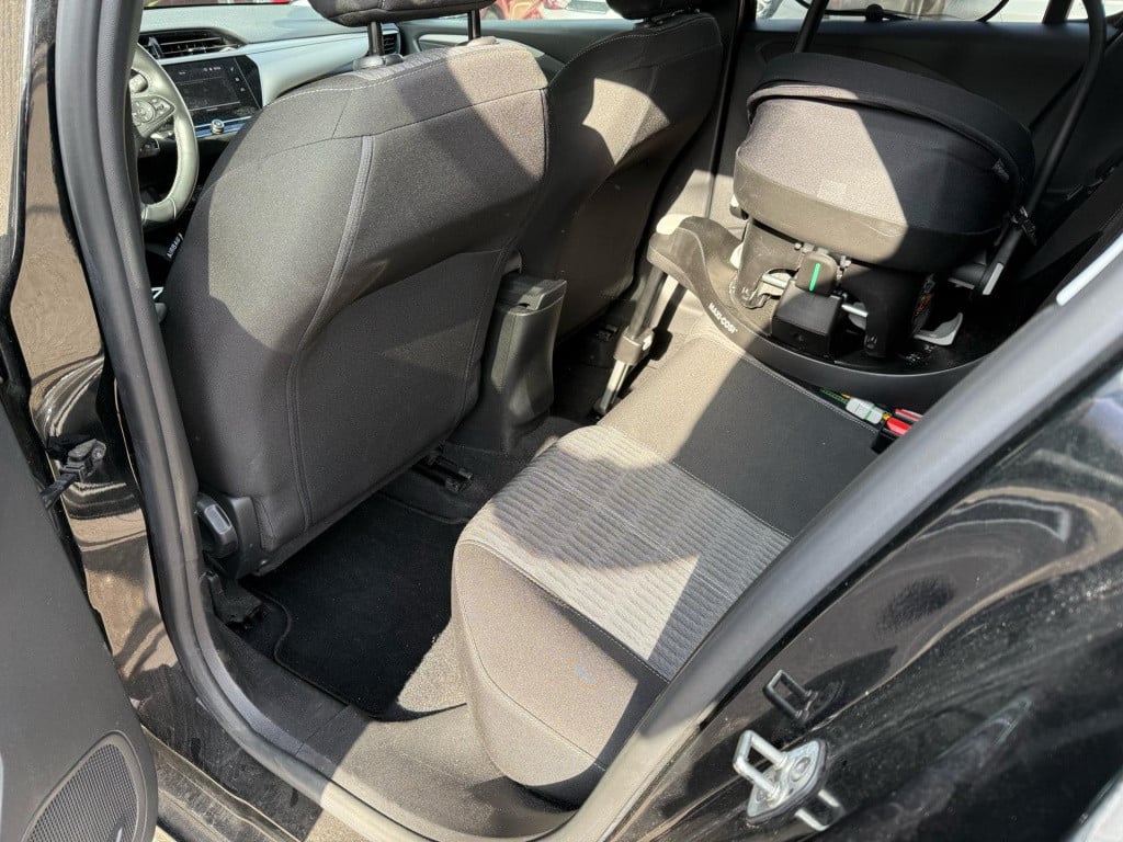 Opel Corsa 1.2 edition | nieuw binnen | dealer onderhouden | apple carplay 