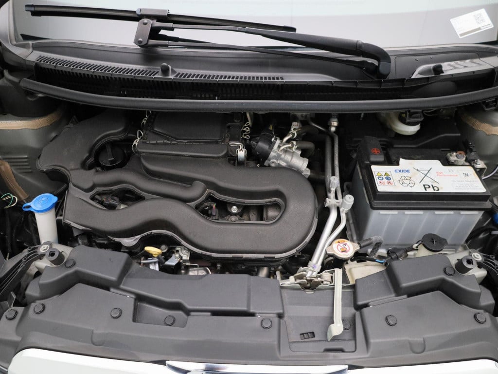 Peugeot 108 1.0 e-vti allure | lmv | climate control | dab | apple carplay 