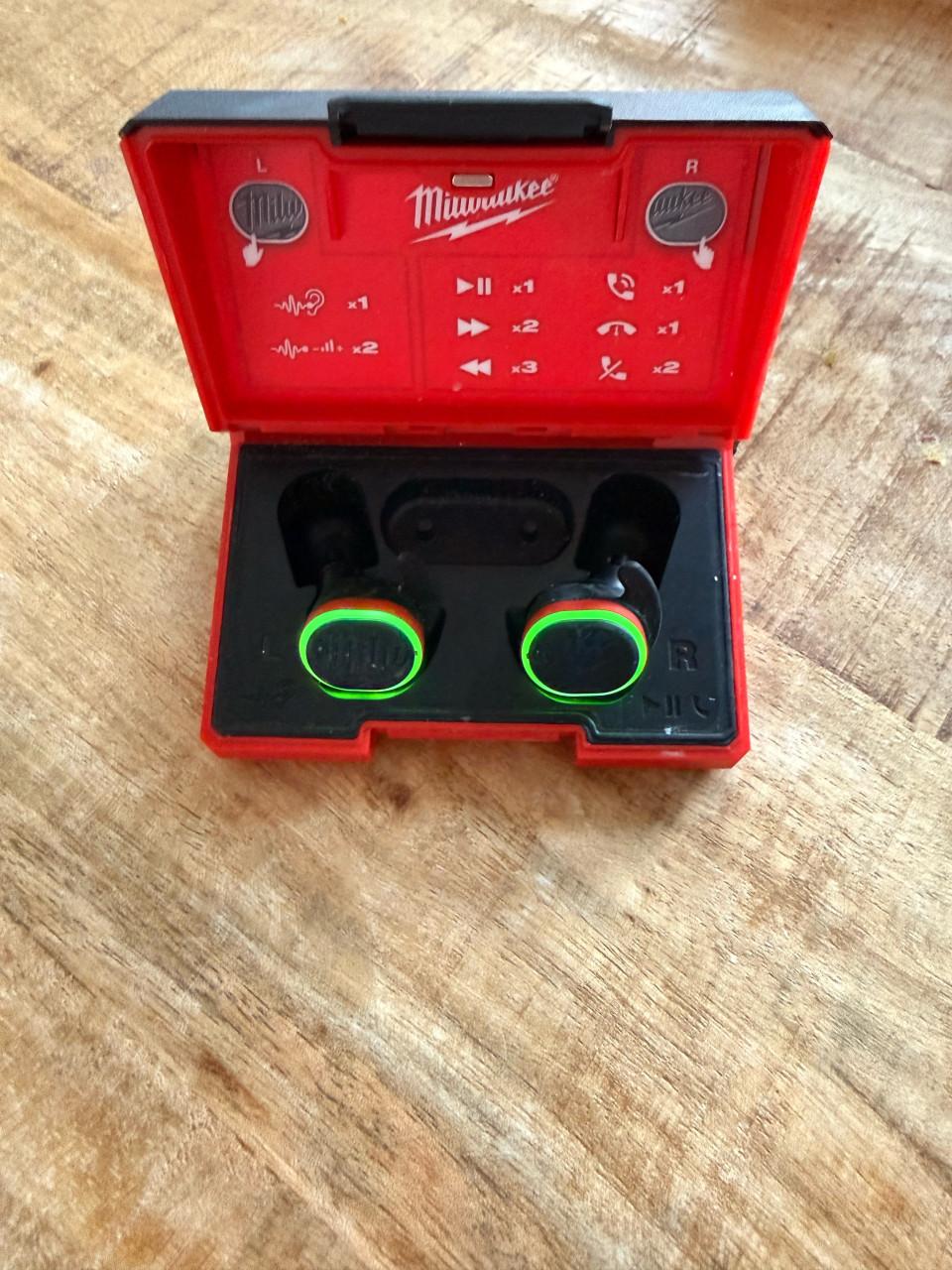 Milwaukee L4 rlepb gehoorbescherm