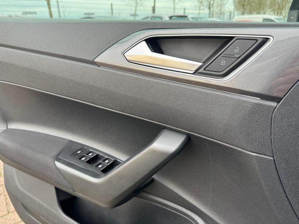 Volkswagen Polo 1.0 tsi highline - led - schuif/kantel dak - lm