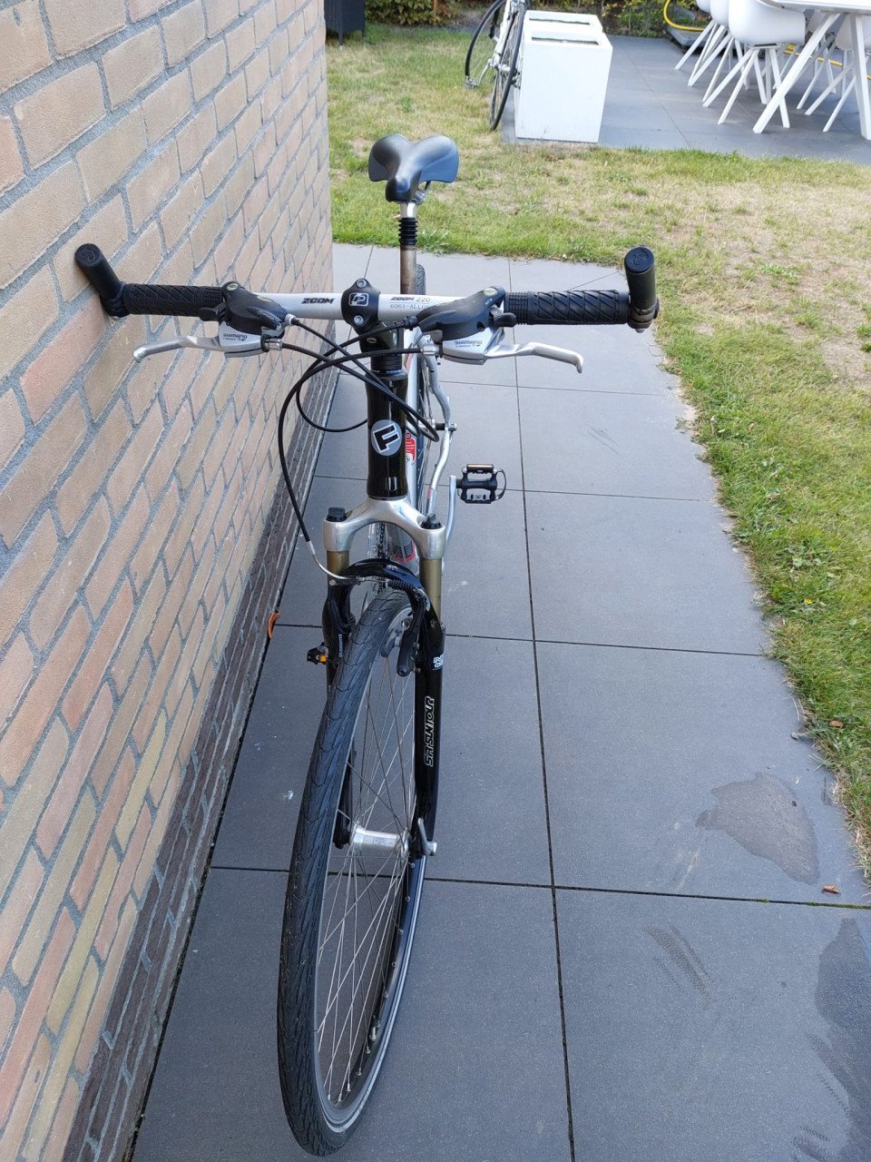 2 zgan Focus Dames/ Herenfiets. 225 euro per fiets. 21 versnellingen.