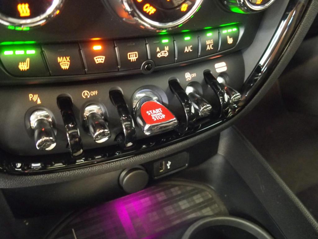 Mini Clubman mini 1.5 cooper chili, nl auto, app connect, panoramadak, h&k,