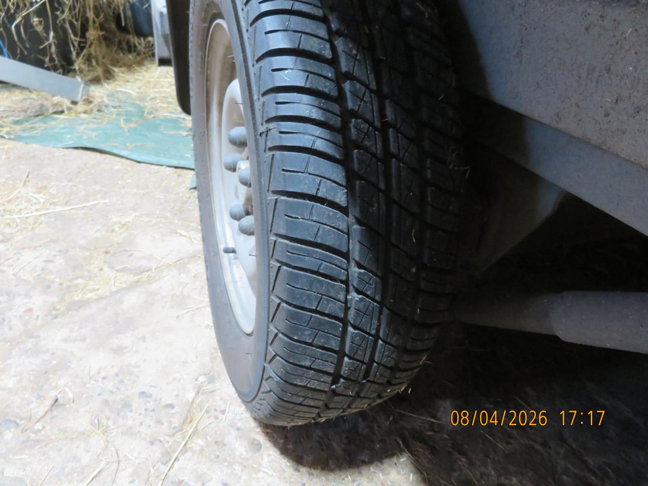 Henra Couronne 2 paards trailer