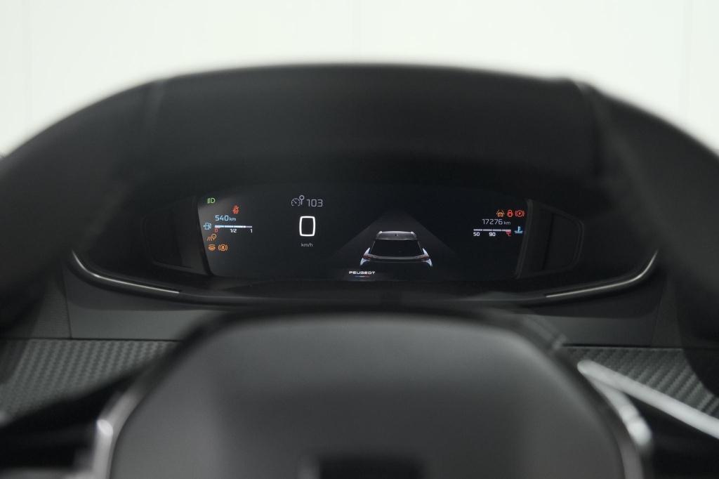Peugeot 2008 puretech 100 allure | camera | navigatie | apple carplay | par