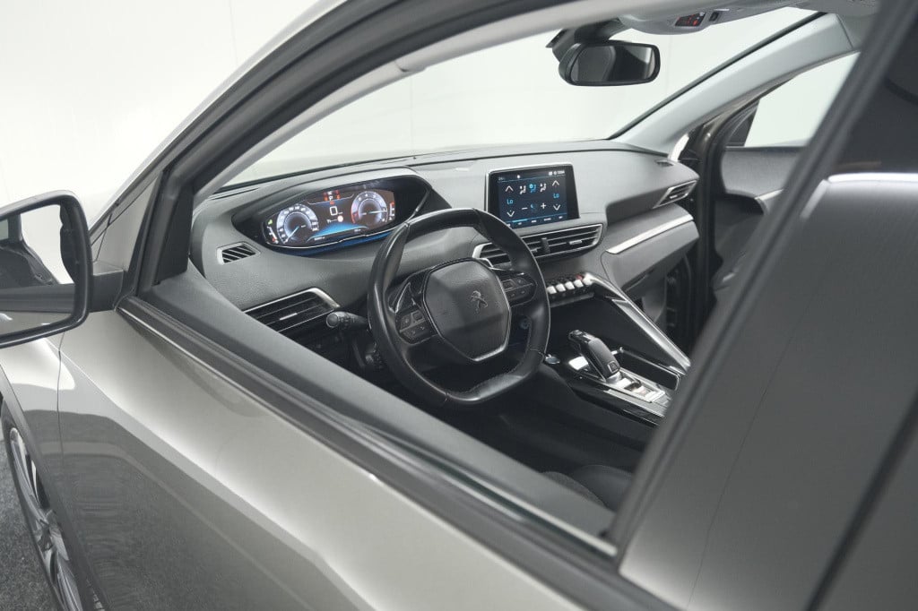 Peugeot 3008 puretech 130 eat8 blue lease premium | camera | elektronische 
