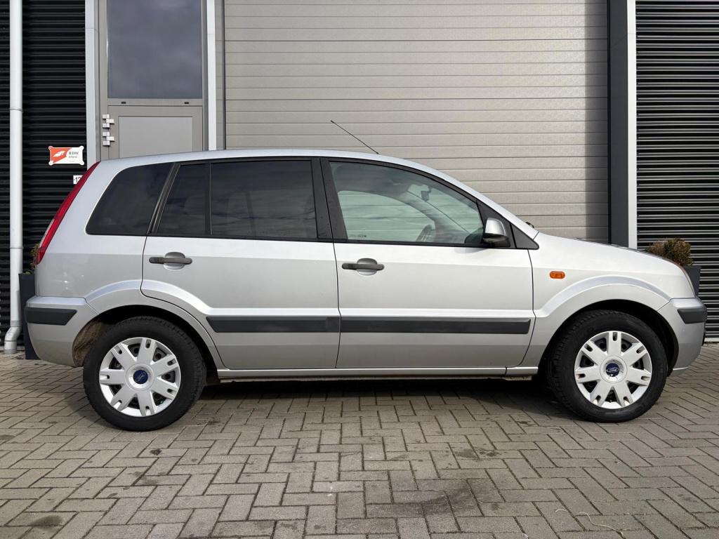 Ford Fusion 1.4-16v style/1e eigenaar/dealer onderhouden/92.934 km/airco/
