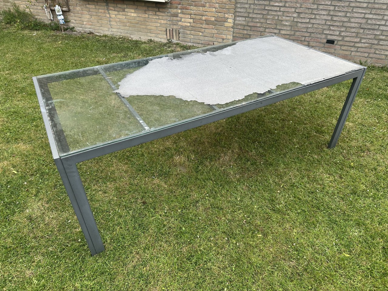 Tuintafel aluminium met glas 2.15x1.00