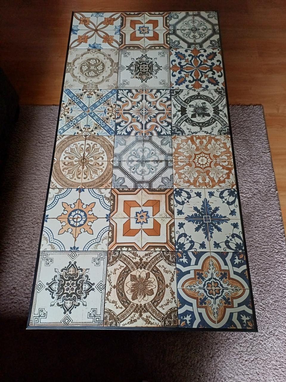 Salon tafel uniek