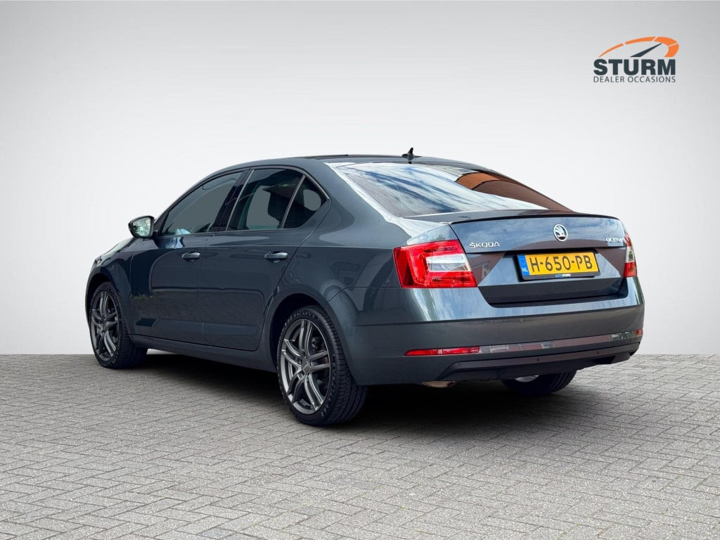 Skoda Octavia 1.5 tsi greentech business edition upgrade automaat | navigat