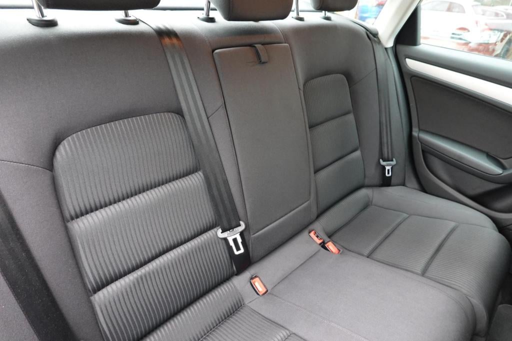 Audi A4 limousine 1.8 tfsi pro line business