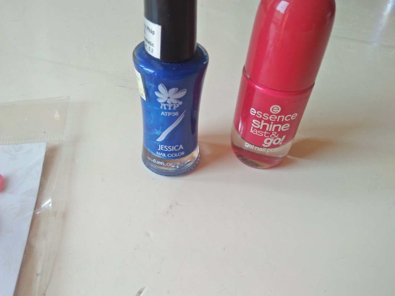 Nepnagels en gel nagellak