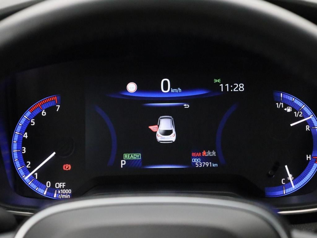 Toyota Corolla 1.8 hybrid business plus | automaat | stoel verwarming | par