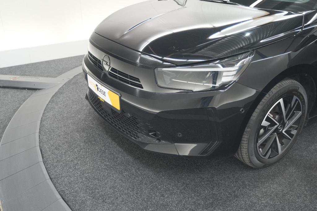 Opel Corsa turbo 100 gs | camera | dodehoekdetectie | navigatie | apple car