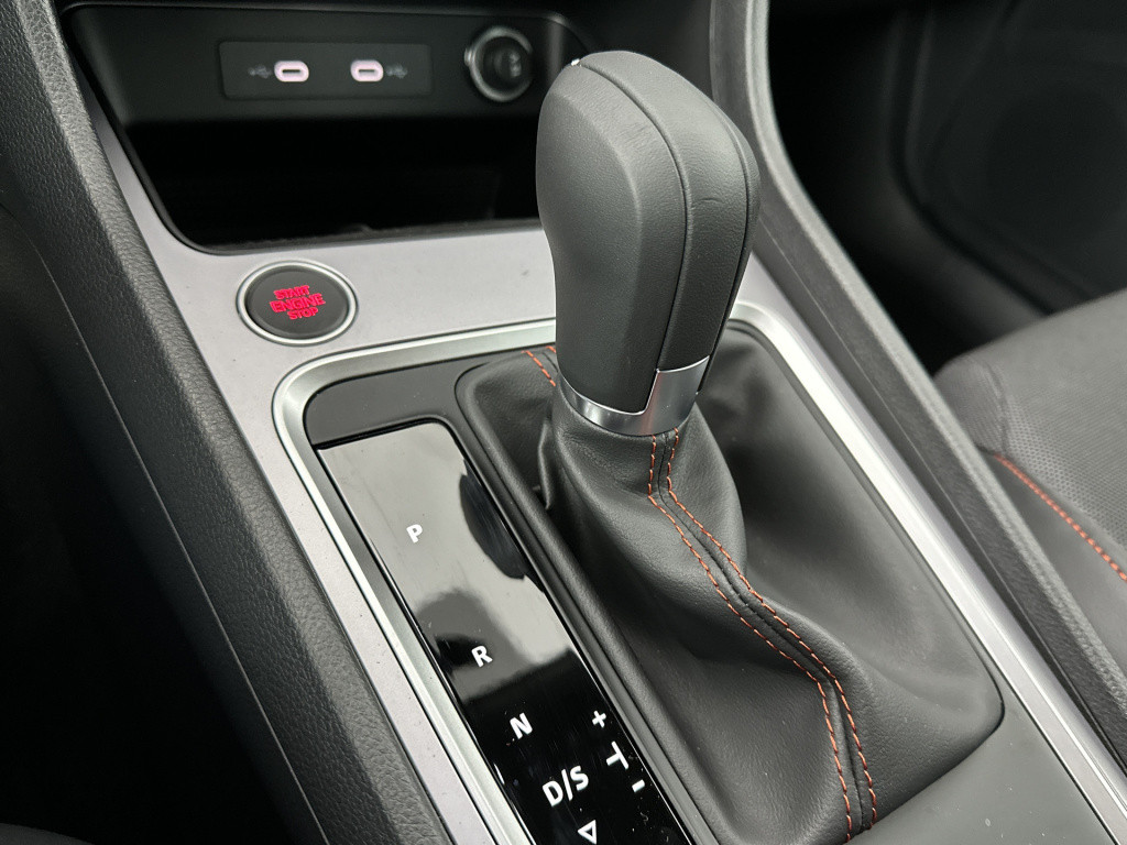 Seat Ateca 1.5 tsi 150 7dsg fr business intense | achteruitrijcamera | airc